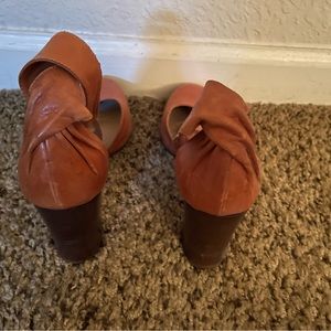 Dries Van Noten rust stacked heel size 35/5